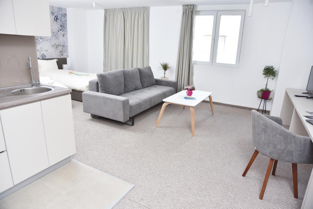 Kozle City Apartments Скоп'є Номер фото