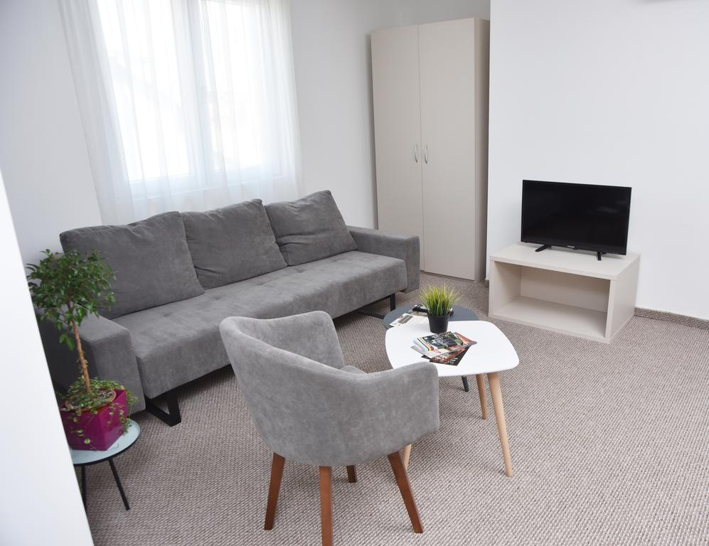 Kozle City Apartments Скоп'є Номер фото