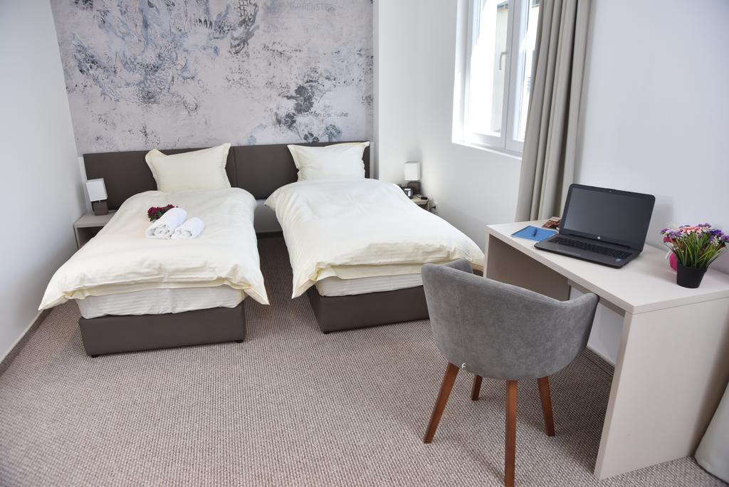 Kozle City Apartments Скоп'є Номер фото