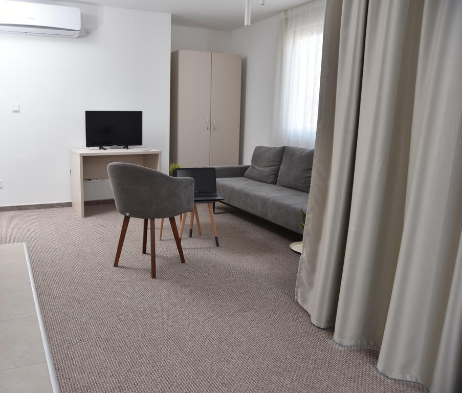 Kozle City Apartments Скоп'є Номер фото