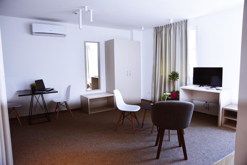 Kozle City Apartments Скоп'є Номер фото