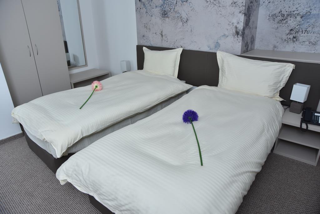 Kozle City Apartments Скоп'є Номер фото
