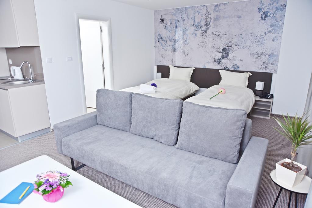 Kozle City Apartments Скоп'є Номер фото