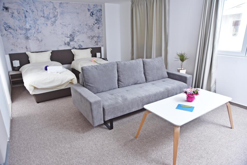 Kozle City Apartments Скоп'є Номер фото