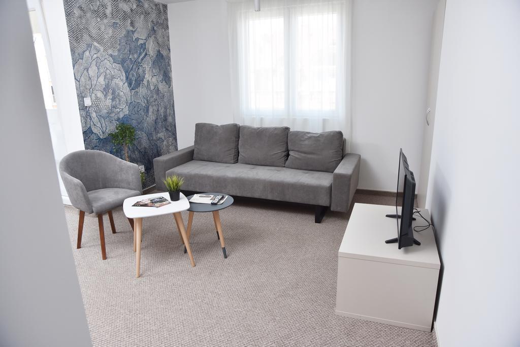 Kozle City Apartments Скоп'є Номер фото