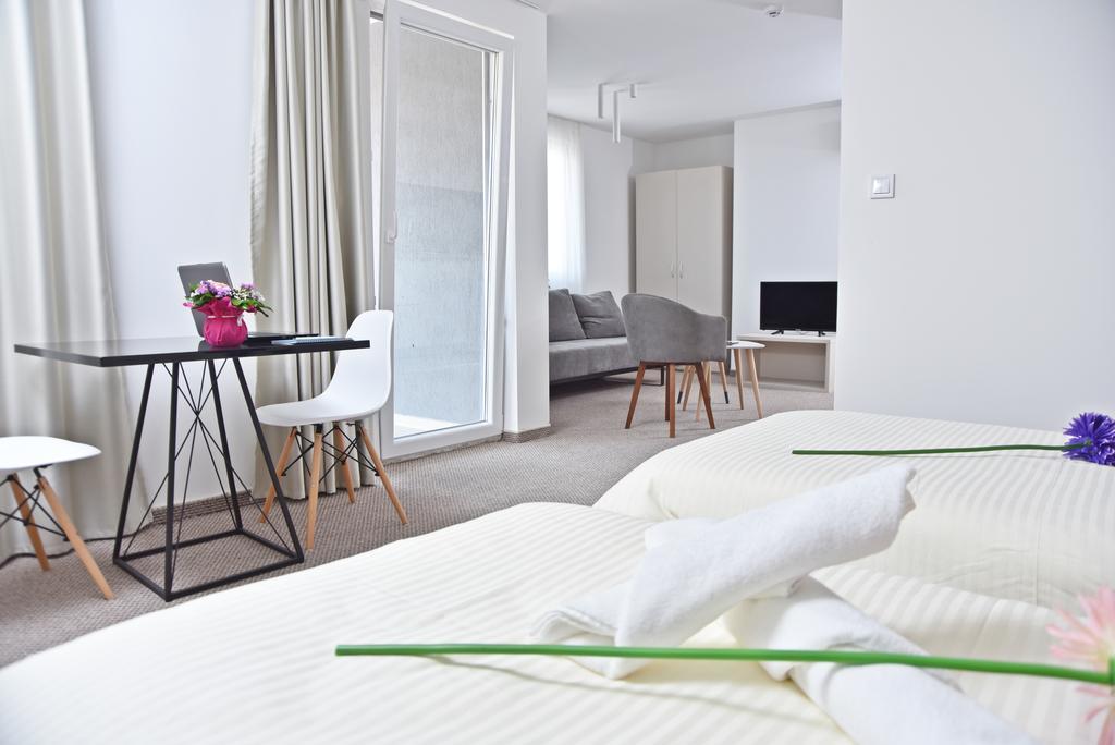 Kozle City Apartments Скоп'є Номер фото