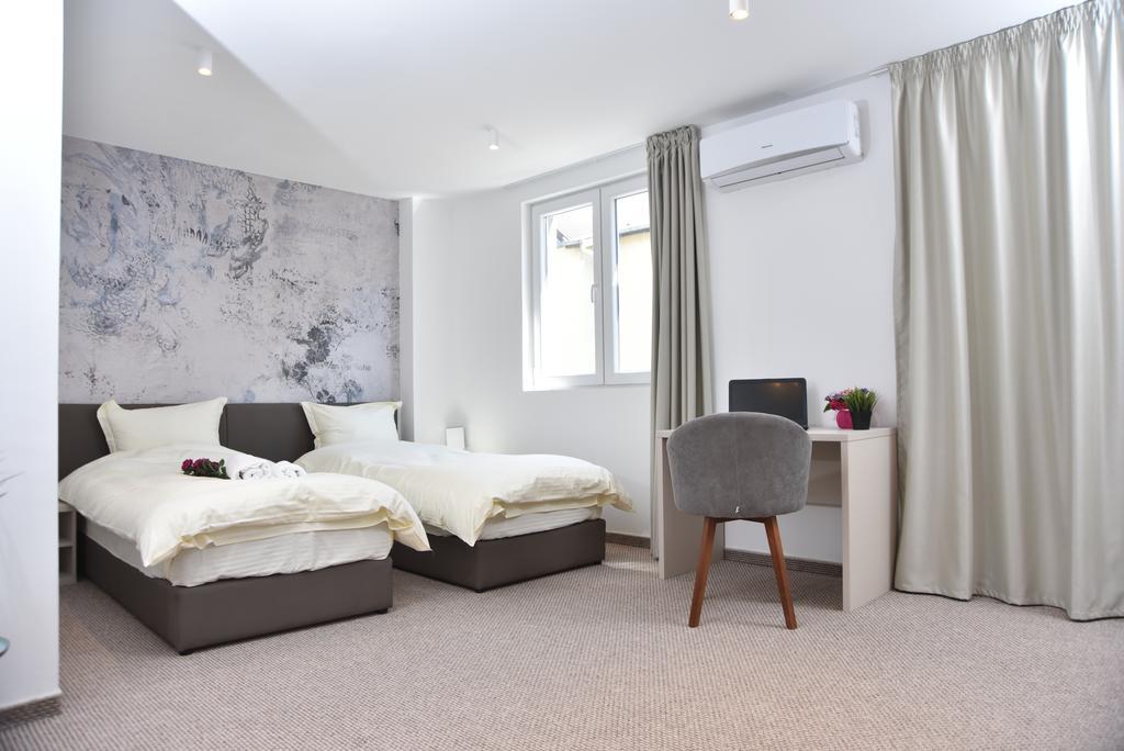 Kozle City Apartments Скоп'є Номер фото