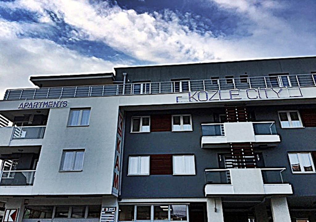 Kozle City Apartments Скоп'є Екстер'єр фото