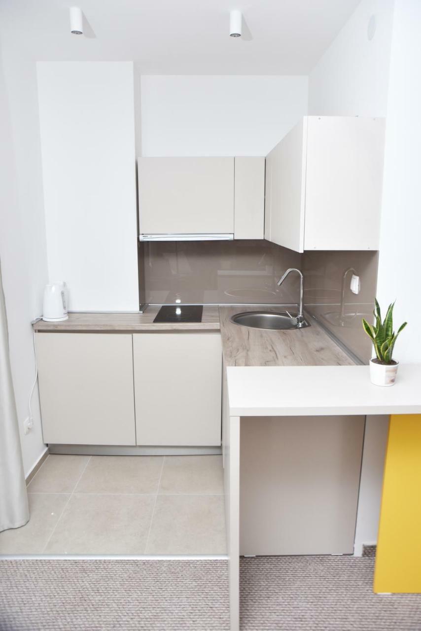 Kozle City Apartments Скоп'є Екстер'єр фото