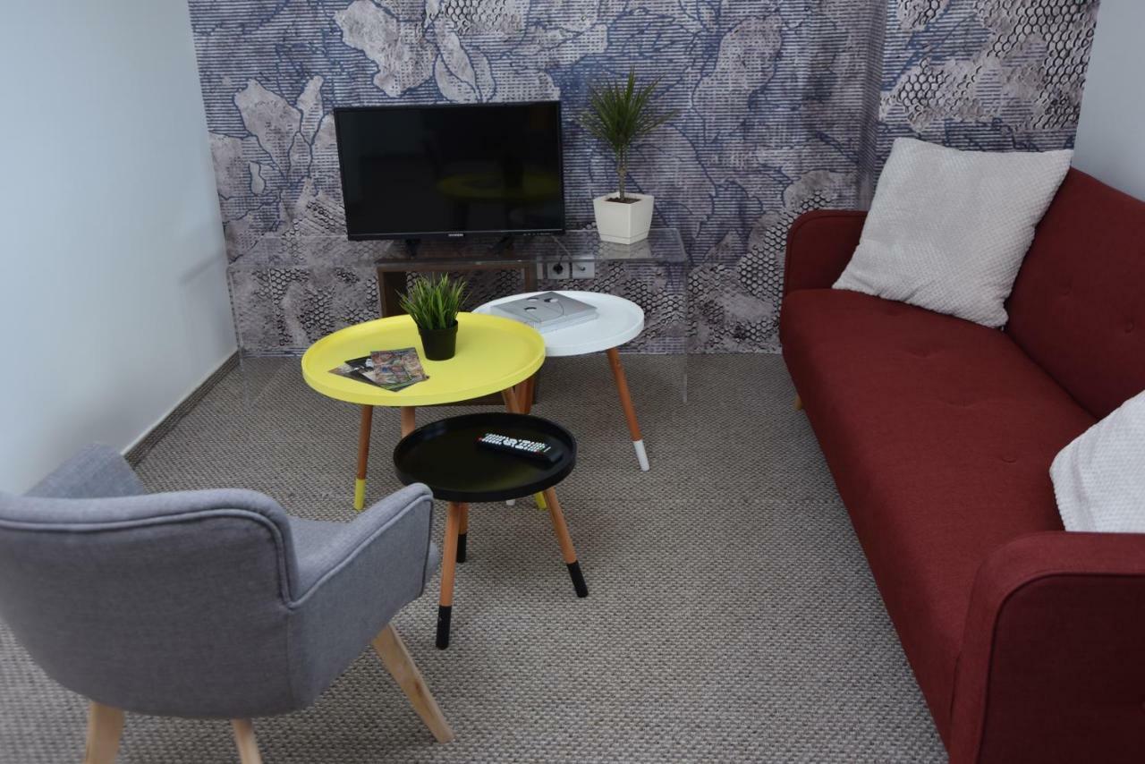 Kozle City Apartments Скоп'є Екстер'єр фото